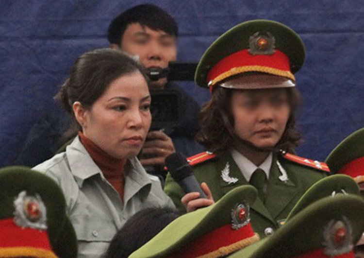 bom tinh trung hinh anh 1