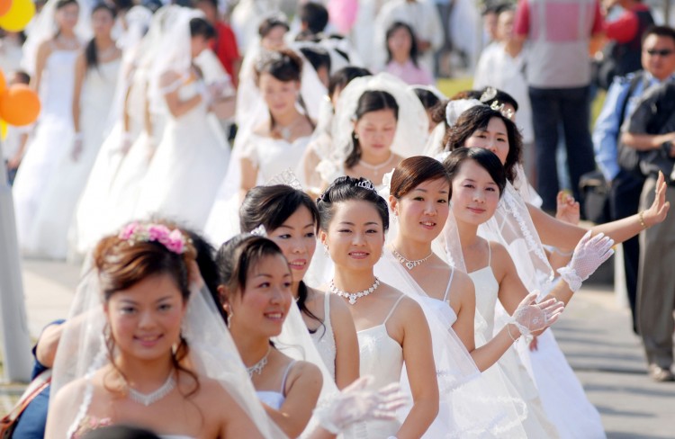co dau nguoi viet o trung quoc hinh anh 1