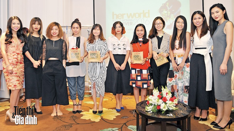 Her World Young Woman Achiever 2016 hinh anh 1