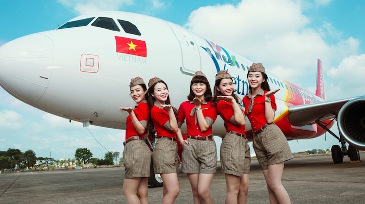 Vietjet tuyen tiep vien hang khong tren toan quoc hinh anh 1