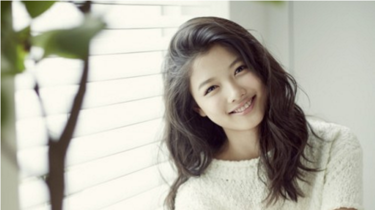 dien vien kim yoo jung hinh anh